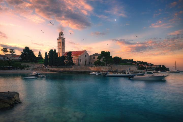 hvar_town-sonnenaufgang.jpg